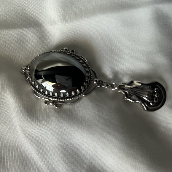 Whiting & Davis Silver Pendant with Large Hematite Cabochon on Chain Necklace - Picture 3 of 11